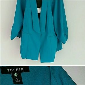 Torrid stretch blazer sz 5